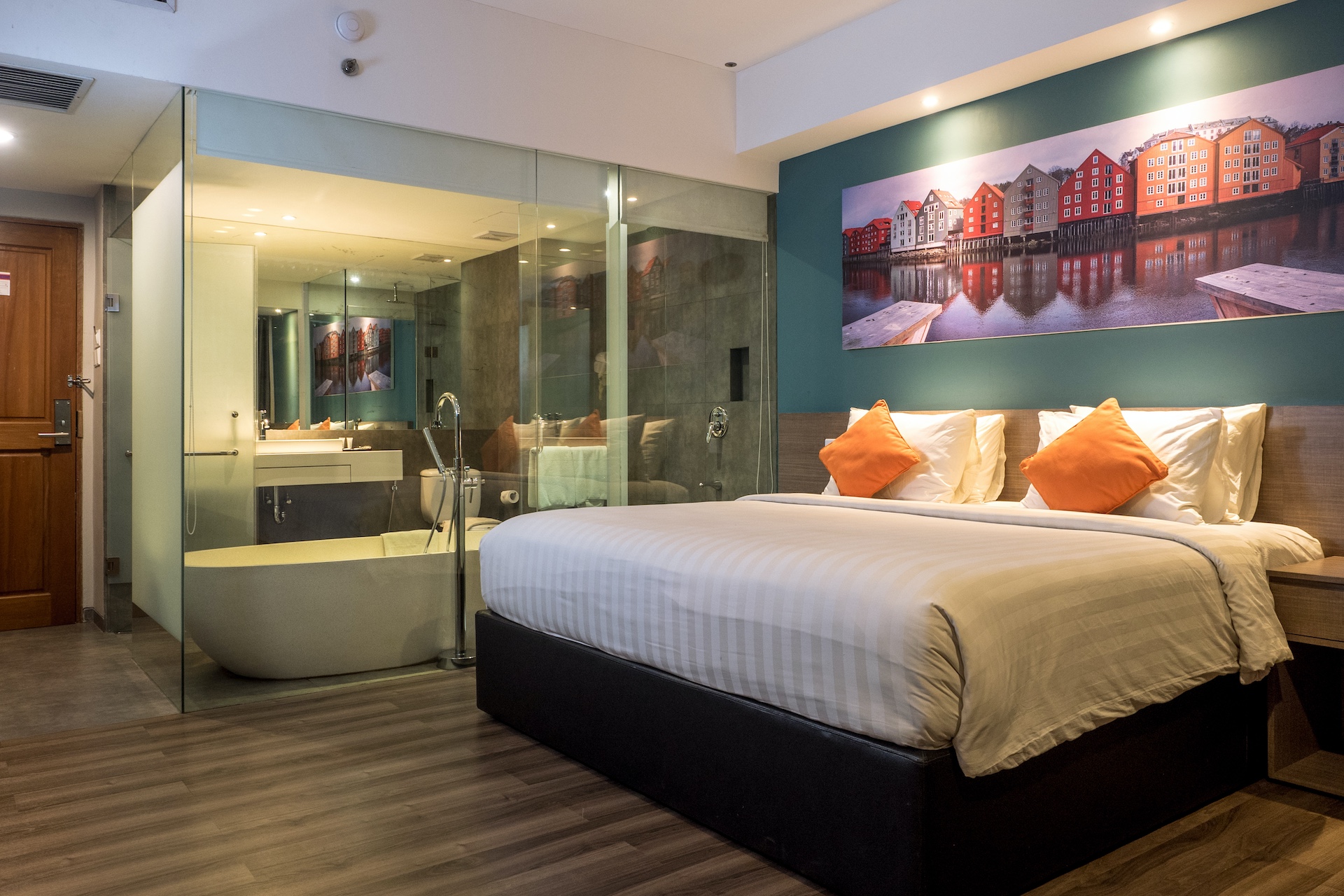 Grand Deluxe Room